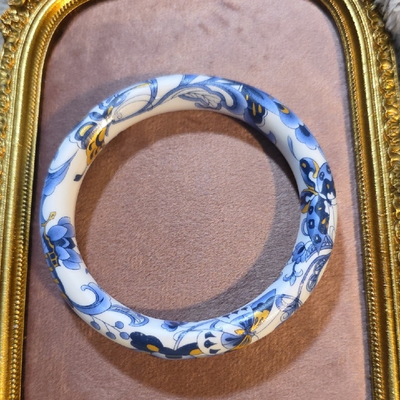 Jewelry - Blue and Gold Floral Ceramic Bangle NWT
